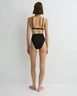 BONDI BORN Bikini Tops*Aurelie Bikini Top - (Singuleur®) Black