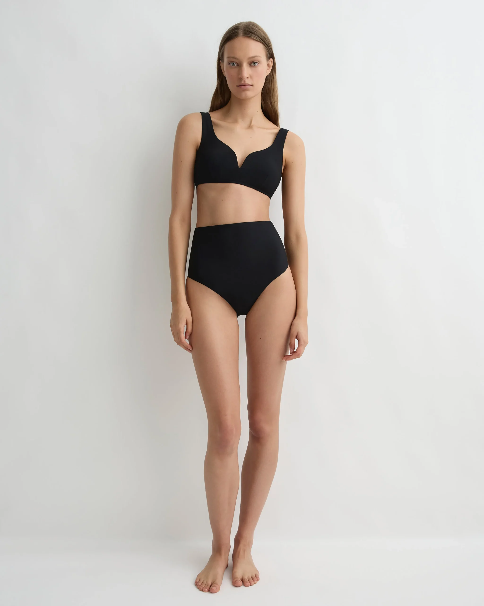 BONDI BORN Bikini Tops*Veralise Bikini Top - (Sculpteur®) Black